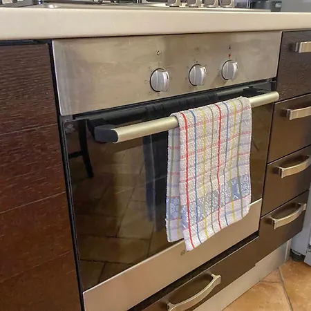 Apartment La Casa Di Maryangel - Free Air Conditioning - Wifi *